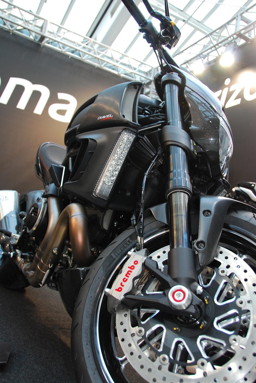 ducati, diavel, motorcycle, engine, exhaust, technology, bicycle, motorcycles, vehicle, machine, glittering, black, metal, detail shot, side view, moped, driven, car wallpapers, car